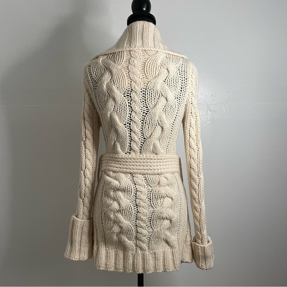 Abercrombie & Fitch Vintage Cream Lamb’s Wool Button Down Cable Knit Sweater - Picture 8 of 11
